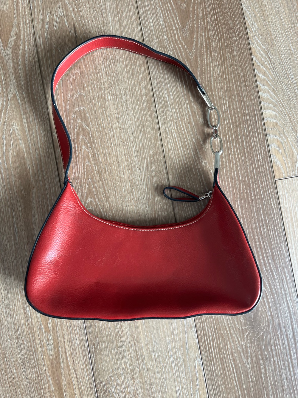 Red Rosetti Crescent Shoulder bag purse